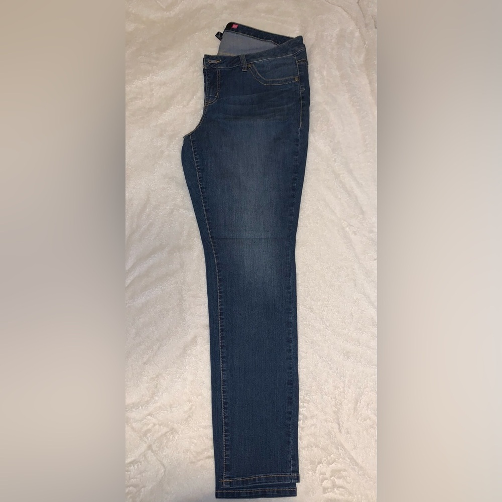 Torrid Blue Skinny Jeans with Classic Denim Style